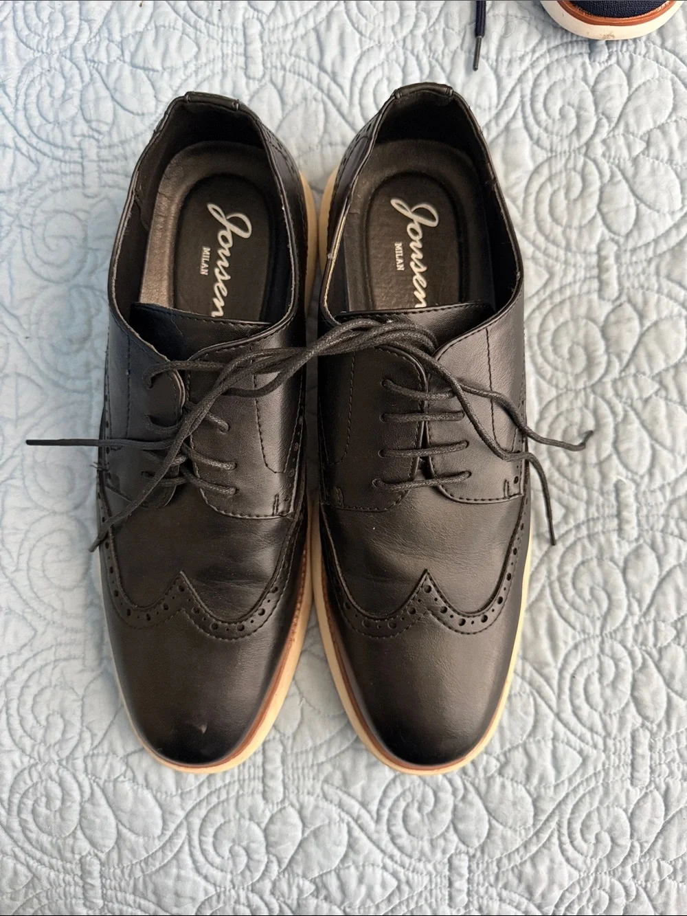 Jonsen elegant wingtip